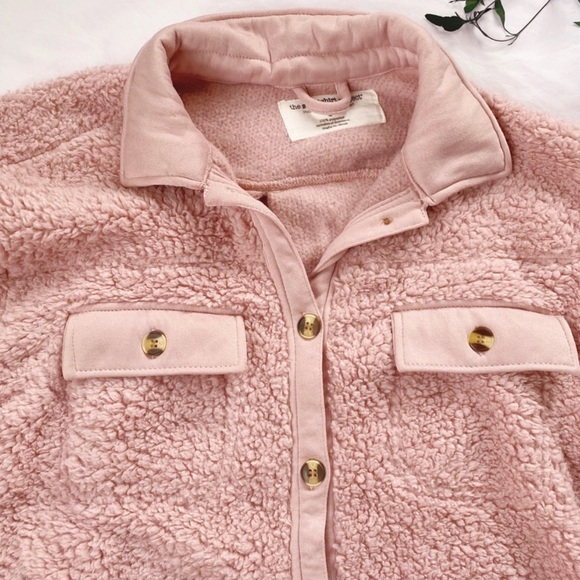 The Sweatshirt Project Button Down Top - Picture 2 of 2